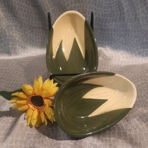 Vintage Shawnee Pottery Corn King Yellow & Green 6" Oval Bowls #92 ~ Set Of 2